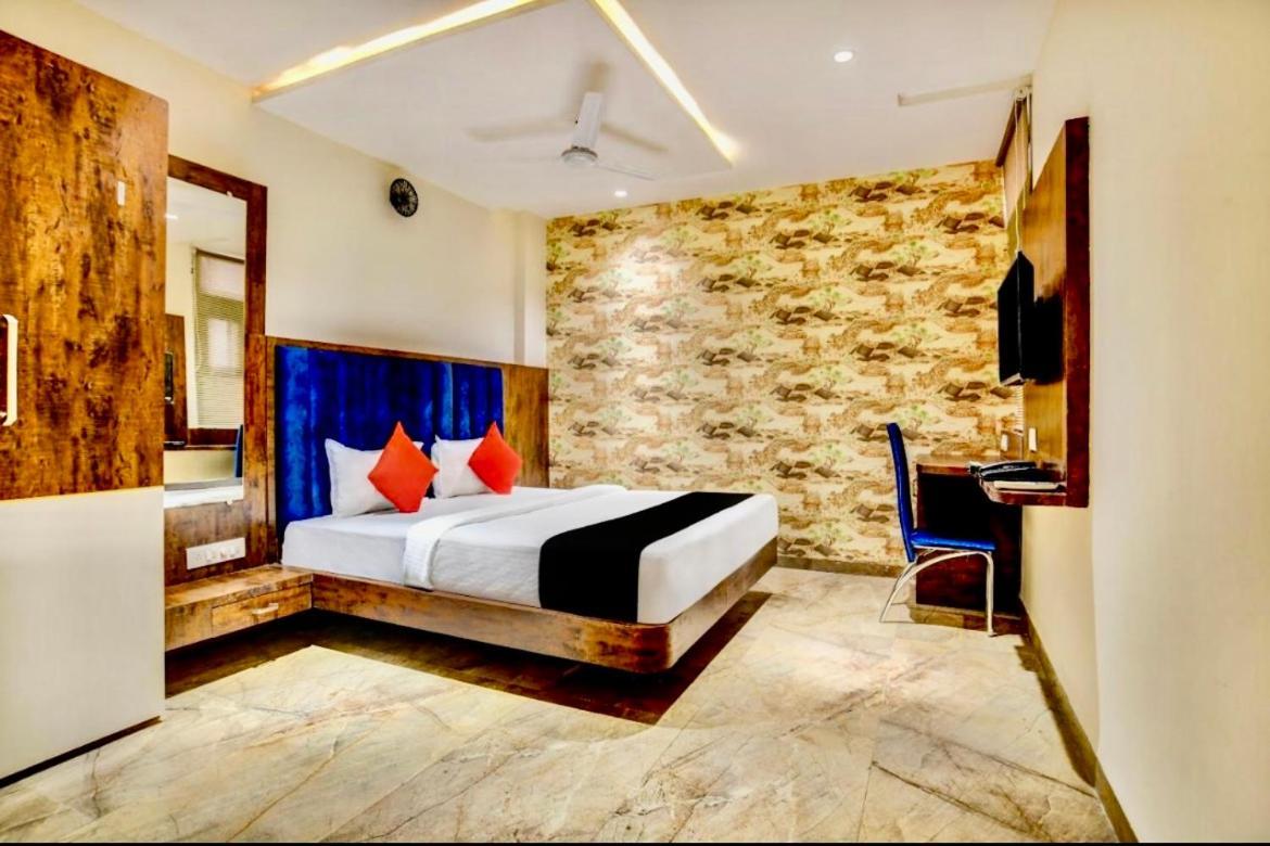 Hotel Vrindavan Prosperity المظهر الخارجي الصورة